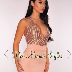 Night Out Rose Gold Sequins Halter Bodysuit